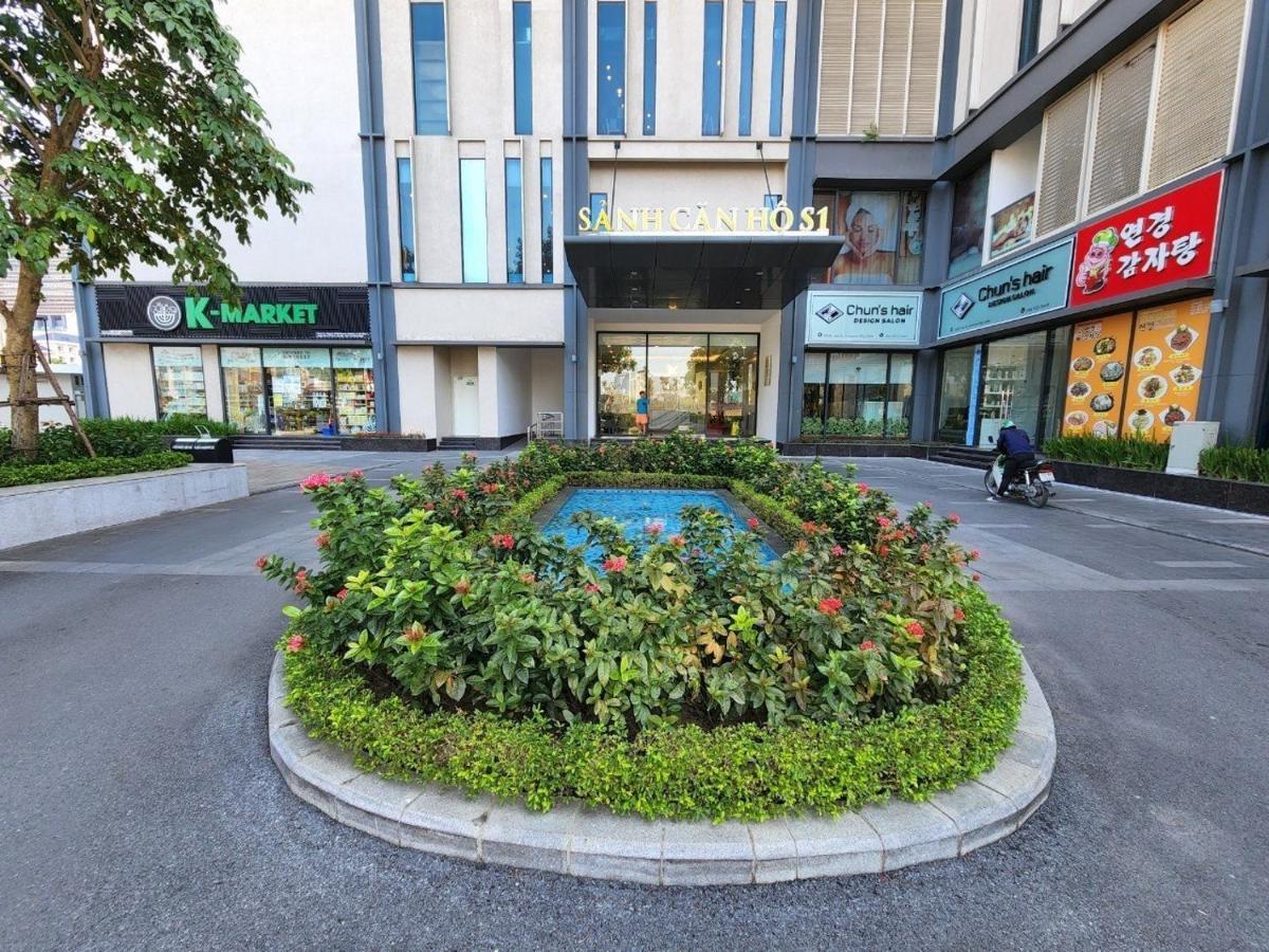 Skylake Pham Hung Apartment *